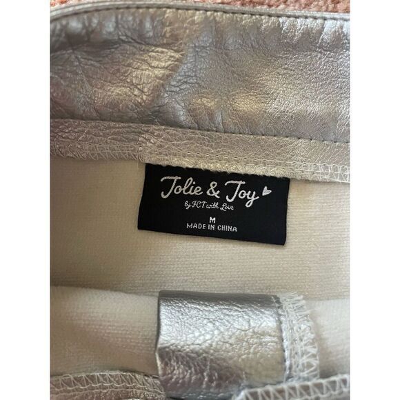 Jolie & Joy  SILVER METALLIC  FAUX LEATHER MINI SKIRT Size M - Picture 2 of 8